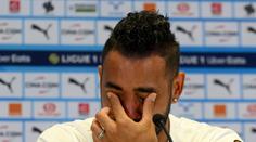 Chtěl zůstat v Marseille, ale klub už ho nechce. Při oznámení konce se rozplakal