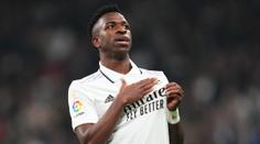 Bílý balet prohloubil krizi Valencie. Doma vyhrál 2:0 a dotahuje se na Barcelonu