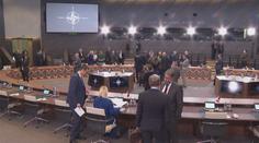Zástupci států NATO jednali v Bruselu. Zelenskyj měl emotivní projev