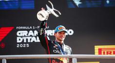 Verstappen si nedá volno. Splní si sen debutem v jiné závodní sérii