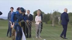 Prezident Biden šokoval na summitu G7. Video obletělo svět