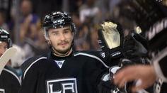Bil manželku, byl i ve vězení. Ruský bijec chce zpět do NHL