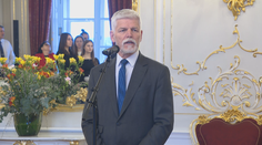 Pavel přijal na Hradě uprchlíky z Ukrajiny. Nejsou pro nás zátěží, zdůraznil