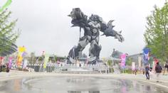 Zábavní park s virtuální realitou nabízí cesty do vesmíru i časem