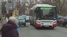 Vsadili na ekologii, teď mají problémy. Dopravci odstavují autobusy na plyn
