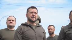 Zelenskyj navštívil zatopený Cherson. Záplavy na Ukrajině mají první oběti