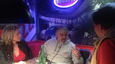 Jonák na svobodě: Večírky, hlášky, sex i zájem hrát v Ulici!