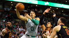 Doma neporazitelný Boston zahájil výhrou! Cleveland si ani neškrtl