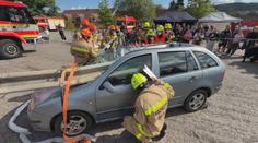 Jihočeští hasiči soutěžili ve vyprošťování lidí. Vítězové míří na republikové finále