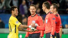 Nejdřív Neymar, teď Hulk. Sudí Královec jede pískat zápas do Číny!