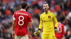 Nejsi správný kapitán. Bývalá hvězda United zkritizovala Fernandese