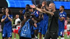 Je to vtip, ne fotbal. Chelsea postoupila přes Benfiku, trenér Blues pálil do FIFA