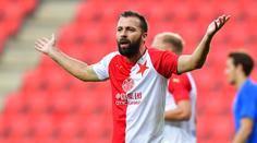 Hušbauer se v klubu příliš neohřál. Tým s ním rozvázal smlouvu po osmi duelech