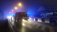 V Plzni hořela novostavba. Hasiči museli evakuovat přes 40 lidí