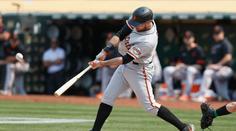 Umřela mu babička, baseballista jí po pár hodinách věnoval dva homeruny