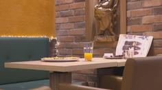 Fantom restaurací v Ústí nad Labem. Žena mizí bez placení, pátrá po ní policie