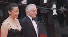 Zlatou palmu získal v Cannes Robert De Niro. V projevu se pustil do Trumpa