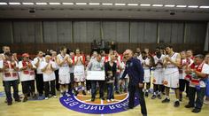 Basketbalisté Nymburka pomáhají!