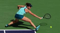 Nosková dostala kanára od světové jedničky. Lehečka jde v Indian Wells dál