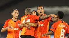 Šachtar nedal Basileji šanci, dál jde také Sevilla, na Spartě se radují