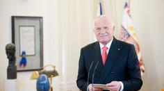 Přijímat uprchlíky je tragický omyl Evropy, uvedl Václav Klaus
