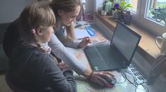 Kyberútoky a nevhodný obsah. Rodiče, chraňte děti v online prostoru