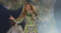Shakira uspořádala koncert zadarmo. Na akci dorazily miliony lidí