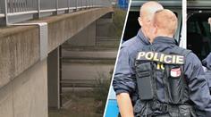 Smrt dívky po pádu na D5: Někdo ji zabil, psal zdrcený otec. Policie už má jasno