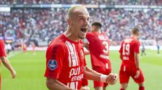 Čeští fotbalisté v zahraničí válí! Černý i Krmenčík střílí ostrými