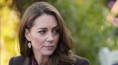 Kate zlomila srdce smrt mladé dívky. Jejich poslední objetí obletělo svět
