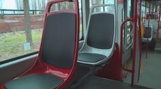 V olomouckých tramvajích testují vyhřívané sedačky. Vybavení stojí statisíce