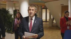 Symbol solidarity. Úřad vlády opět vyvěsí ukrajinskou vlajku, oznámil Babiš