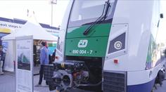 Berlín hostí obří veletrh železniční dopravy. Lákadlem je 113 vozidel na kolejích