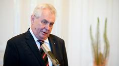 SLEDUJTE ŽIVĚ: Zeman řekne, jak mu bylo, když na něj letělo vejce