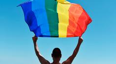 Rusko považuje homosexuály za extrémisty. Zakázalo hnutí LGBT