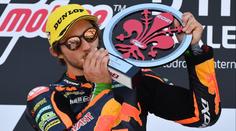 Vycházející hvězdy MotoGP. Kdo dostal letos šanci zazářit v nejsilnější kubatuře?