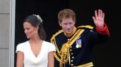 Kate je přistihla v koupelně! Princ Harry a Pippa jsou spolu