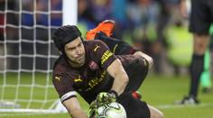 A pak, že je neumí! Čech vychytal proti Chelsea dvě penalty