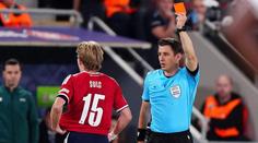 Česko vs. Anglie ON-LINE: Češi hrají v deseti, po první půli drží bezbrankovou remízu