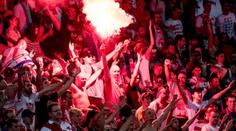 Slavia dostala od UEFA obrovskou pokutu za mafiánské pokřiky!