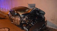 Nehoda na D1 jak z Kobry 11! BMW za letu trefilo střechu tunelu!