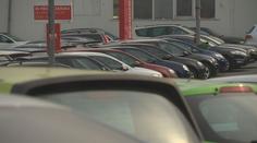 V autopůjčovnách jen elektromobily, chce Brusel. Zájem o ně v Česku roste
