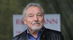 Karlu Gottovi lékaři nasadili kapačky! Ve špitále je už čtyři dny!
