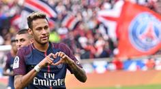 Neymara fotbal ve Francii nebaví! Chtěl by hrát jen v Lize mistrů