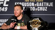 Gaethje dostane 2,5 milionu korun jen v bonusech. Nejvíc bere Ferguson
