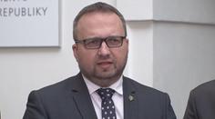 Pracovat budou už 14letí. Jurečka tak chce vyřešit nedostatek pracovníků