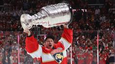 Stanley Cup v Česku! Víme, kdy a kam Vaněček s Noskem trofej přivezou
