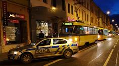 Při vyřizování účtů se v Plzni střílelo v tramvaji i na zastávce MHD!