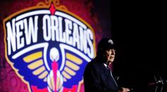 NBA truchlí: Zemřel majitel New Orleans Pelicans. Podlehl chřipce!