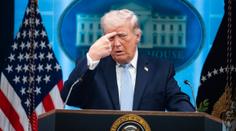 Americká vláda má důkazy o UFO. Našli jsme zajímavé dokumenty, tvrdí Trump